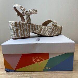 Katy Perry The Busy Bee Strappy Platform Wedge Sandals Size 8M NEW